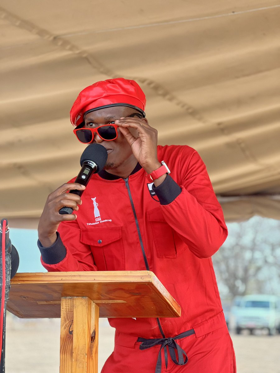AmeMakoba's tweet photo. Ke bona phenyo. BDP BDP BDP BDP BDP BDP! ✊🏾🙏🏾❤️ #ReVayaLeDomi #TlhophaBDP https://t.co/joMSuKfPgV
