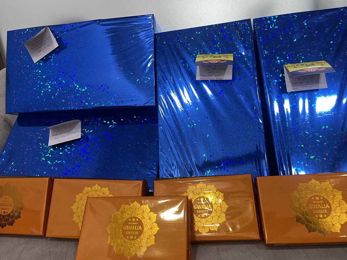 ll_technolab's tweet image. Diwali Vibes at the Office! 🪔🎉

We celebrated the Festival of Lights with delicious lunch, heartfelt laughter, &amp;amp; wonderful gifts! This Diwali brought our team closer, filling our workspace with joy and positivity.✨

#DiwaliCelebration #FestiveFun #LLTechnolab #GratefulMoments