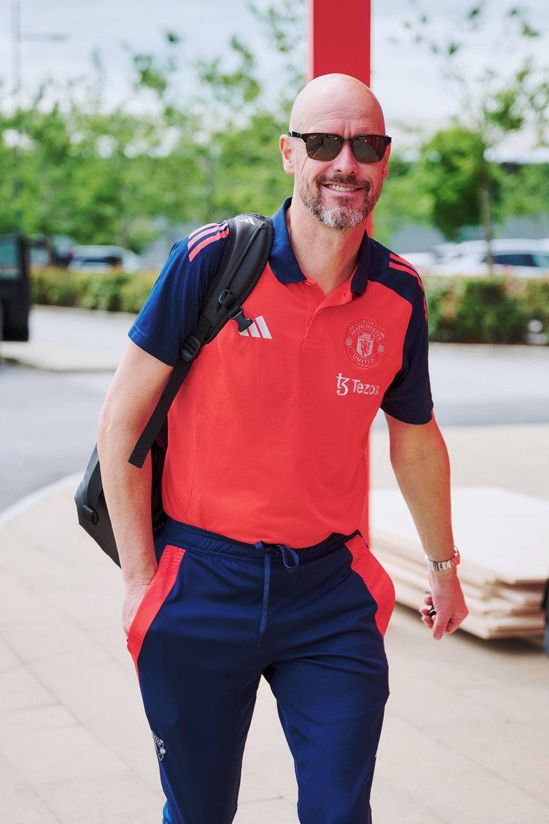 It's so weird that Erik won't be walking out of that tunnel on a match day, man.

I really wanted him to succeed here!

It's a shame it didn't work out.