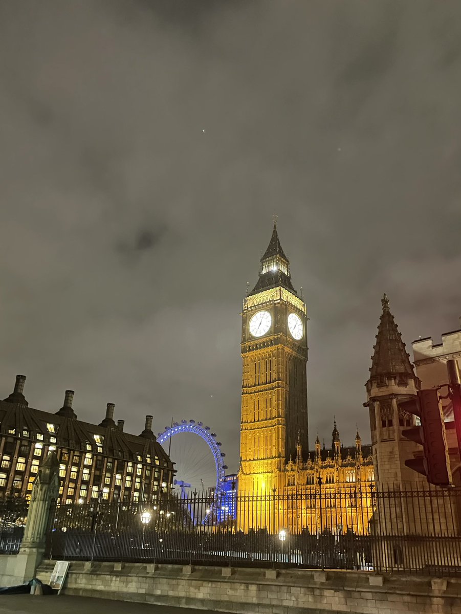 Sam Bunch tweet media