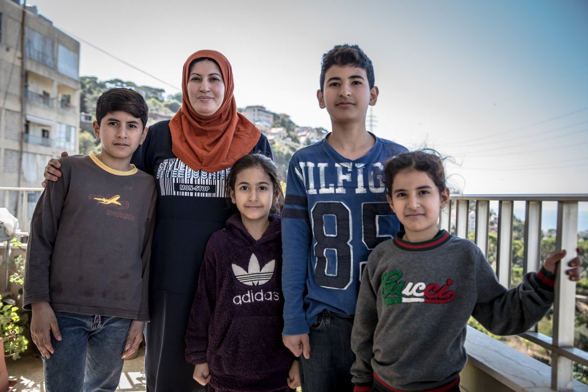 Important story today on the Irish Times front page: 
Ireland offered resettlement to hundreds of Syrian refugees in Lebanon. Nearly two years later, they feel they have been abandoned in a new war. I met five families in person &amp; spoke to 20+ others:
irishtimes.com/ireland/2024/1…