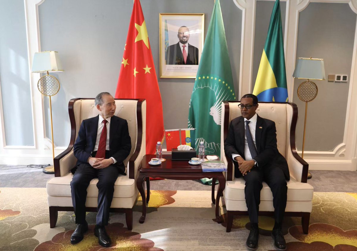 ETEmbassyPEK's tweet photo. 29th Oct.2024, H.E. Ambassador #Tefera Derbew received and held discussion with Mr. Long Yuxiang, Executive Chairman of China International Cultural Communication Center. The discussion focused on cooperation to promote the culture of the two countries. https://t.co/7IrrvXihFQ