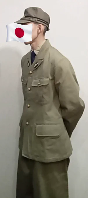 三種軍装着た 