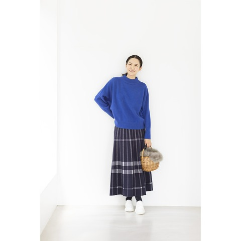 shimapatobu's tweet photo. しまむら『hareiro（晴れ色）』コラボの冬コーデ、バッグが2024年10月30日(水)より新発売！品番、種類まとめ！

https://t.co/Khk4bCZgir

コート、ジャケット、ニット、プルオーバー、ジャンスカ、スカート、パンツも！
#しまむら　#しまむらコラボ　#しまパト　#hareiro　#晴れ色 https://t.co/GqnsLoeh4v