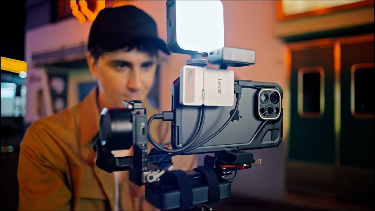 SmartphoneFilm1's tweet photo. The Lexar 2TB Professional Go Portable SSD: The Perfect Solution for Mobile Filmmakers? https://t.co/vldXgpqstY https://t.co/culWX5U3SQ