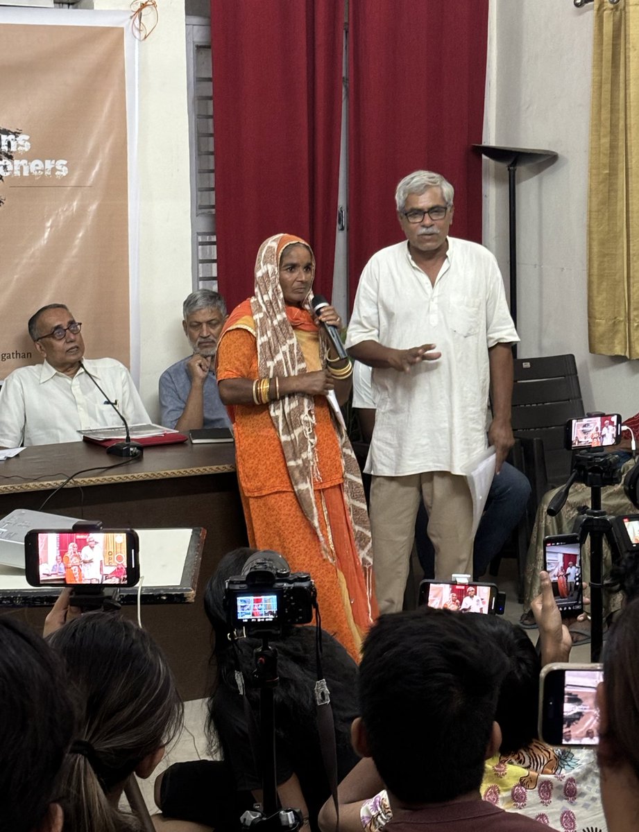 disha verma (@di_shawarma) on Twitter photo At the <a href="/givepensions/">Pension Parishad</a> <a href="/mkssindia/">MKSS - Mazdoor Kisan Shakti Sangathan</a> press conference hearing from those declared 'dead' in Rajasthan’s pension rolls. We’re witnessing mass exclusions from social security benefits in the name of digitalisation without state intervention
This is the reality of India’s ‘DPI’s At the <a href="/givepensions/">Pension Parishad</a> <a href="/mkssindia/">MKSS - Mazdoor Kisan Shakti Sangathan</a> press conference hearing from those declared 'dead' in Rajasthan’s pension rolls. We’re witnessing mass exclusions from social security benefits in the name of digitalisation without state intervention
This is the reality of India’s ‘DPI’s