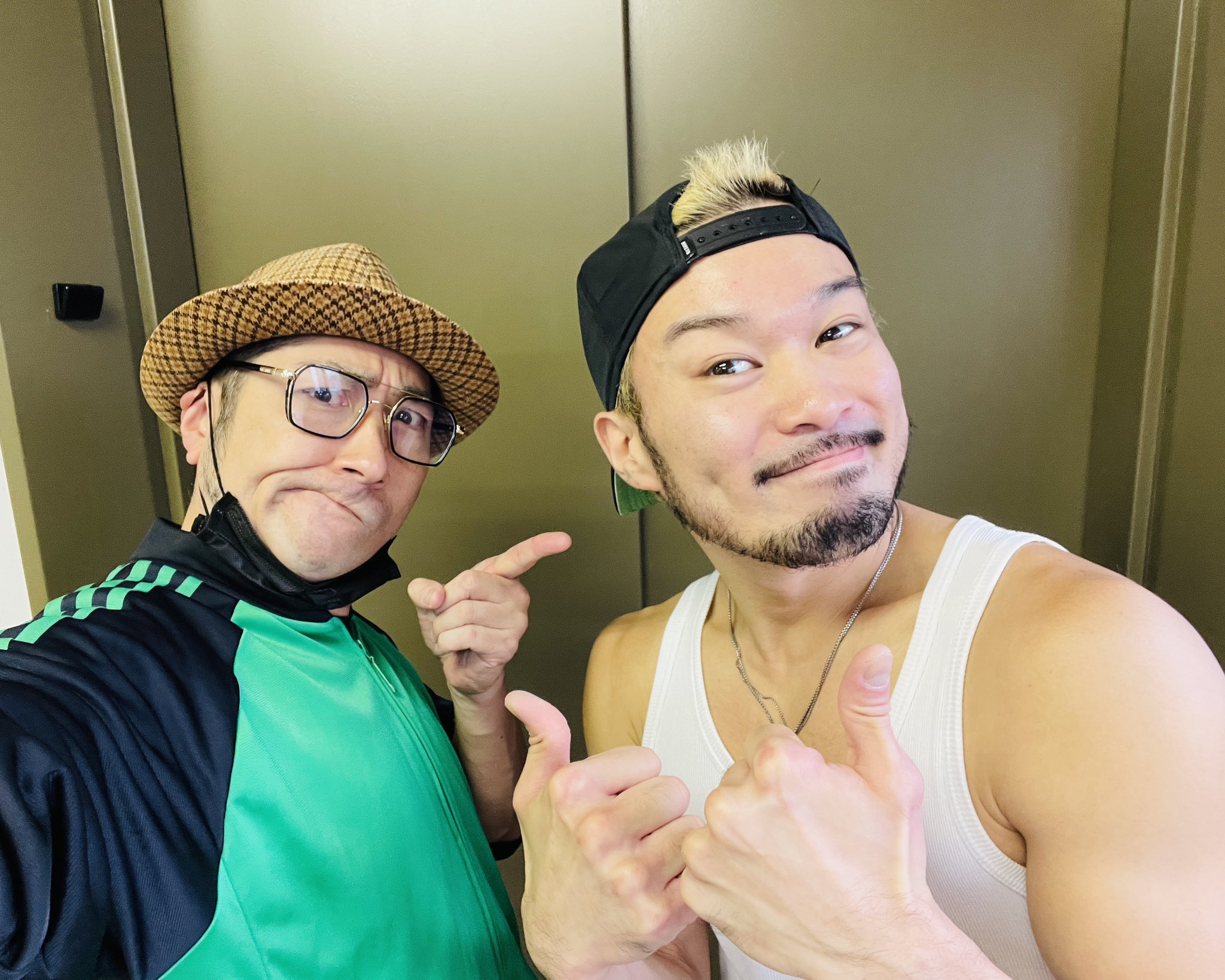 (未使用･未開封品)　電撃チョモランマ隊25周年記念LIVE DVD「YOUとチョモ~レ~だって、DVDも出せって急かすから■~」(PREMIUM LIMITED EDITION) bt0tq1u Amazon.co.jp: 電撃チョモランマ隊25周年記念LIVE DVD「YOUと
