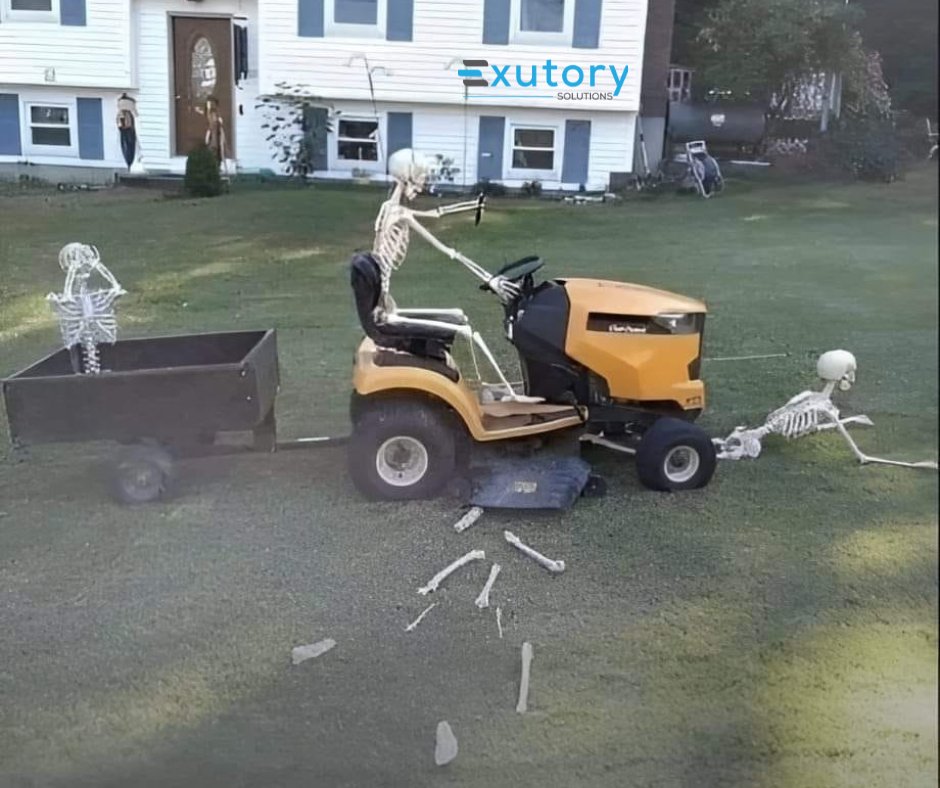 Exutory_'s tweet photo. The Best Halloween Decoration Idea...🎃🎃🎃 https://t.co/2BgXrZbWbb