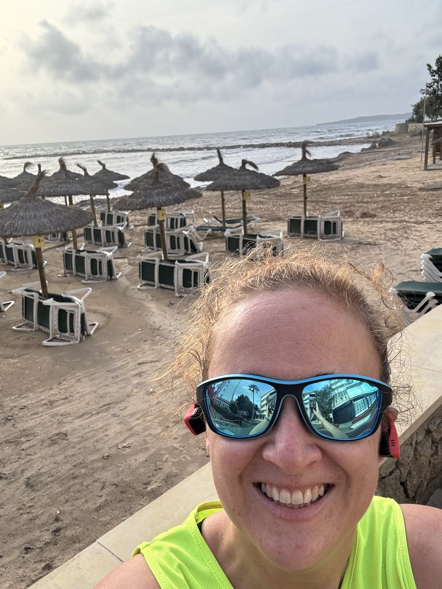 Mrs T⭐️🦄 tweet media