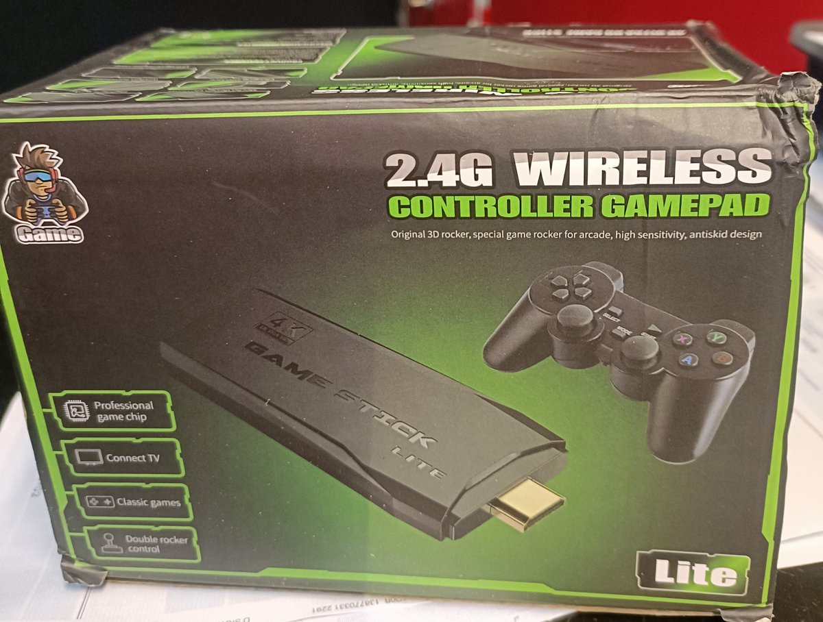 Mortenrf's tweet photo. Det her glæder jeg mig ret meget til at prøve når man kommer hjem 🔥
#RetroDrive #RETROGAMING https://t.co/AaXpOYbwjI