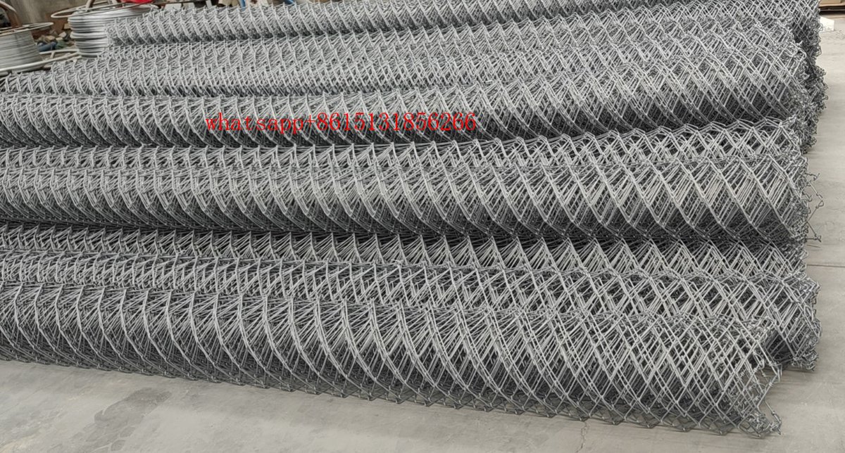 HuoAmy's tweet photo. active slope protection rockfall netting materials :high tensile wire G65/3.0mm , clips , anchor bar anchor nail bolt with nuts , steel grid wire mesh HR300, wire rope , spike plate #slopeprotection #rockfall #slopestabilization #hightensile #wiremesh #drill #anchor https://t.co/O7oeJ5oxct