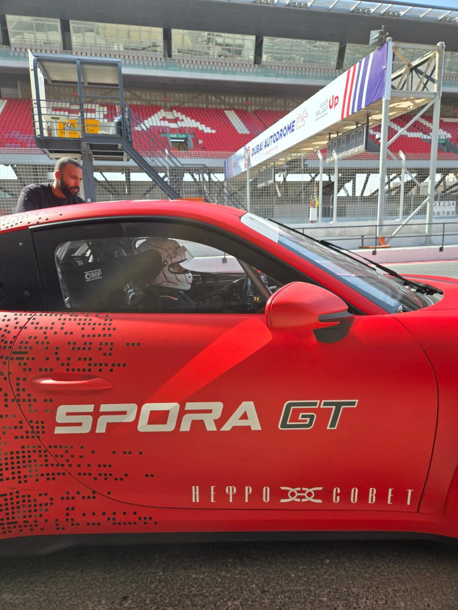 ManobalaV's tweet photo. Ajith Kumar testing Porsche GT3 Cup car at the Dubai Autodrome Circuit! 🏁