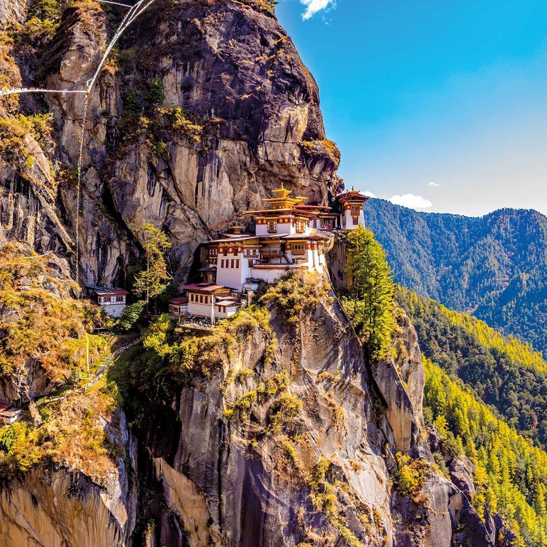 Without a doubt one of the most exciting and rewarding trips to do in Bhutan is to visit the sacred Buddhist site of Tiger’s Nest Monastery. Before you start, enjoy a cup of tea at the Teahouse then once you reach the summit, you are afforded unforgettable views.