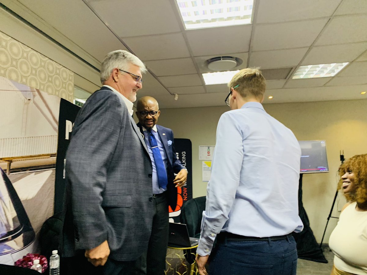 Powerfm987's tweet photo. Meet the panelists:
Practice Head of Network Industries at DNA Economics, Dr Matthew Townshend
Chief Executive Officer of the Gautrain Management Agency, Tshepo Kgobe
Division Head: Transportation Planning from the City of Tshwane, Lourens Swanepoel.
#POWERDialogue #GautrainPOWERDialogue @TheGautrain #POWERTalk