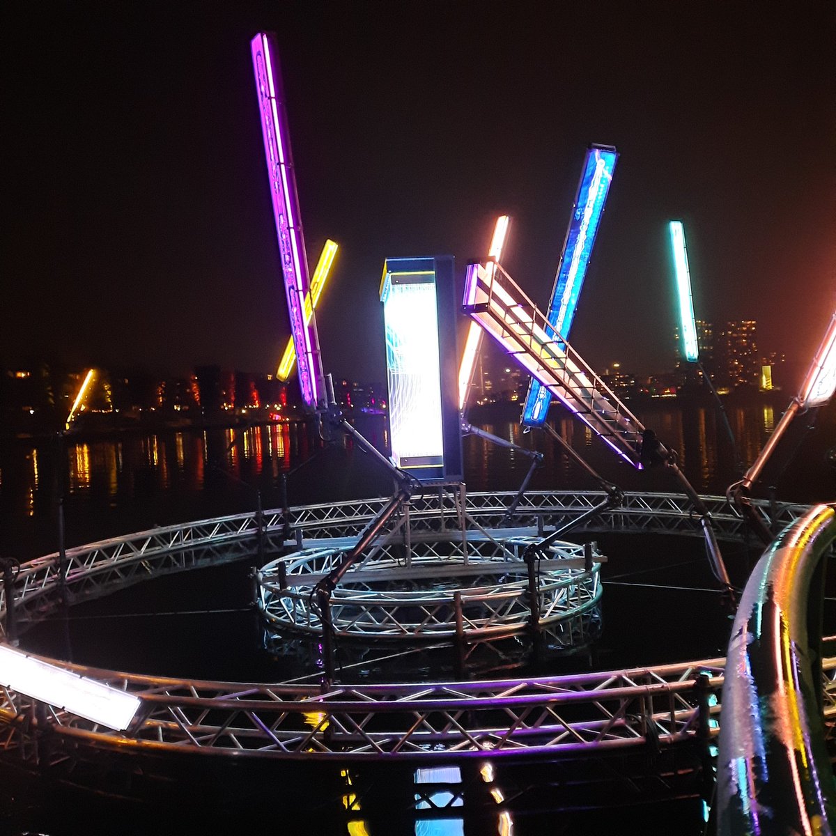 Anneke in Almere tweet media