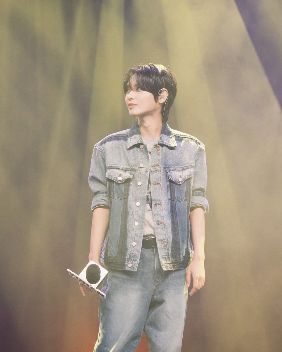 🦀YUHAN🦀

팬 여러분들 덕분에 무사히 쇼케이스를 마쳤습니다❤️❤️
저를 더불어 우리 왕왕🐶 윈즈👑 막스🥛를 사랑해 주셔서 감사합니다! 
우리 izx!가 꾸는 꿈을 진심으로 응원해 주시는 게 느껴져서 기뻤습니다😂
다시 한번 진심으로 감사드립니다👍🏻

#izx #아이즈엑스 #MINCHEON #민천 #YUHAN #유한