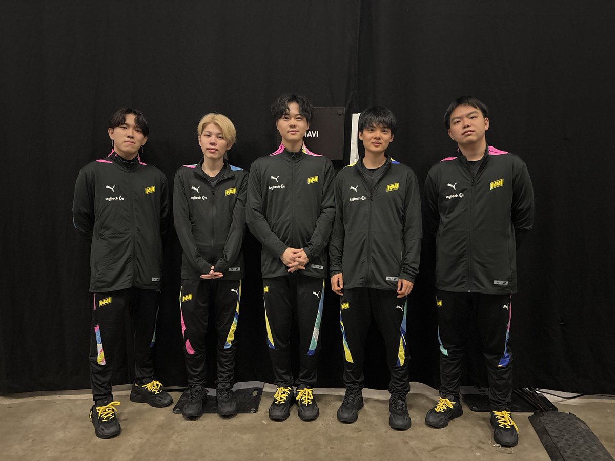 ZOOS_coc's tweet photo. Media Day🖤💛

#navination https://t.co/FvCGdH0pJW