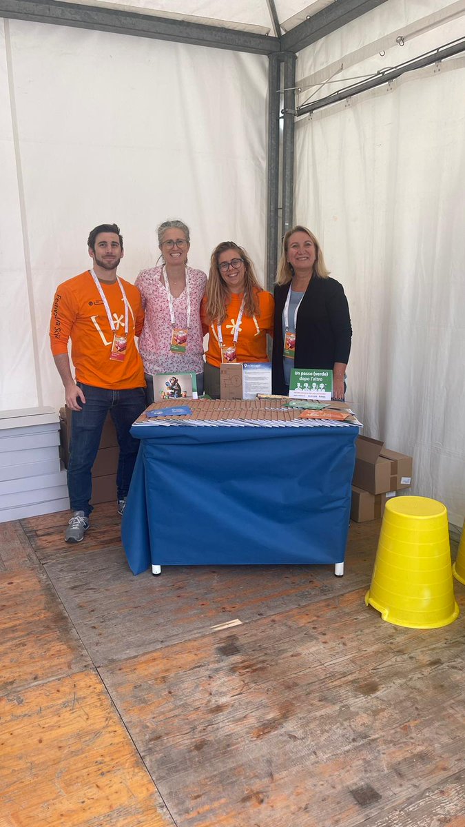 CNR IPCB (@cnripcb) on Twitter photo 🗣️L’Ipcb_Cnr insieme a <a href="/CREO_CNR/">CREO</a> ha partecipato al <a href="/FDellaScienza/">Festival della Scienza</a> di Genova! Valentina Marturano, Irene Bonadies e Lorena Affatato di CNR-IPCB hanno presentano insieme alla #Ireos spa il laboratorio: “Un passo (verde) dopo l’altro:vinciamo insieme la sfida della sostenibilità ” 🗣️L’Ipcb_Cnr insieme a <a href="/CREO_CNR/">CREO</a> ha partecipato al <a href="/FDellaScienza/">Festival della Scienza</a> di Genova! Valentina Marturano, Irene Bonadies e Lorena Affatato di CNR-IPCB hanno presentano insieme alla #Ireos spa il laboratorio: “Un passo (verde) dopo l’altro:vinciamo insieme la sfida della sostenibilità ”
