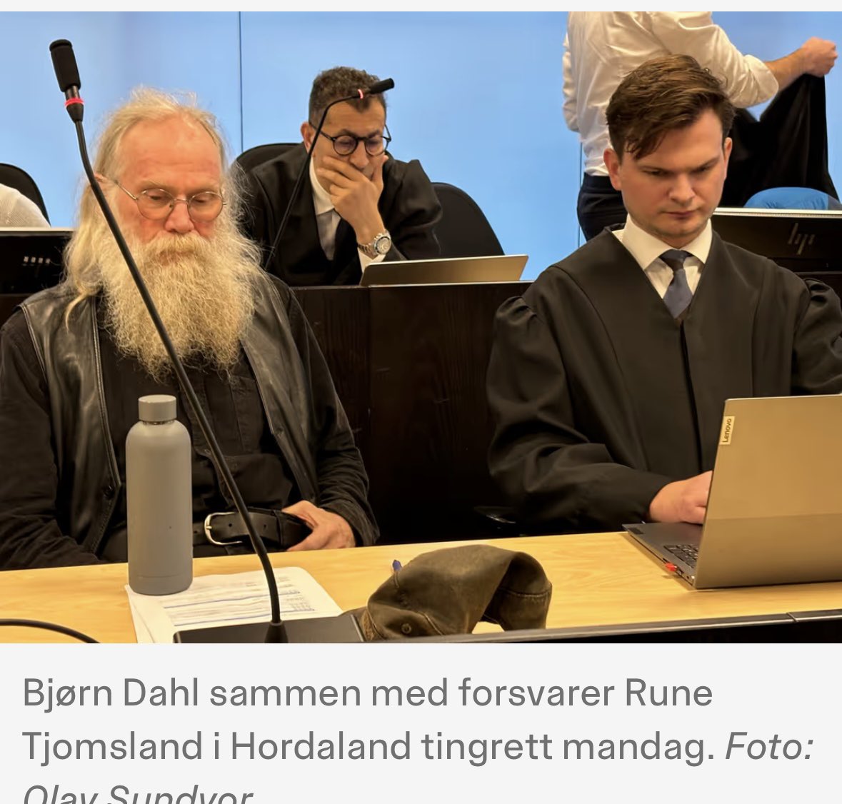 Tenk at før vi hadde internett trodde vi at det kun fantes én Bjørn Dahl