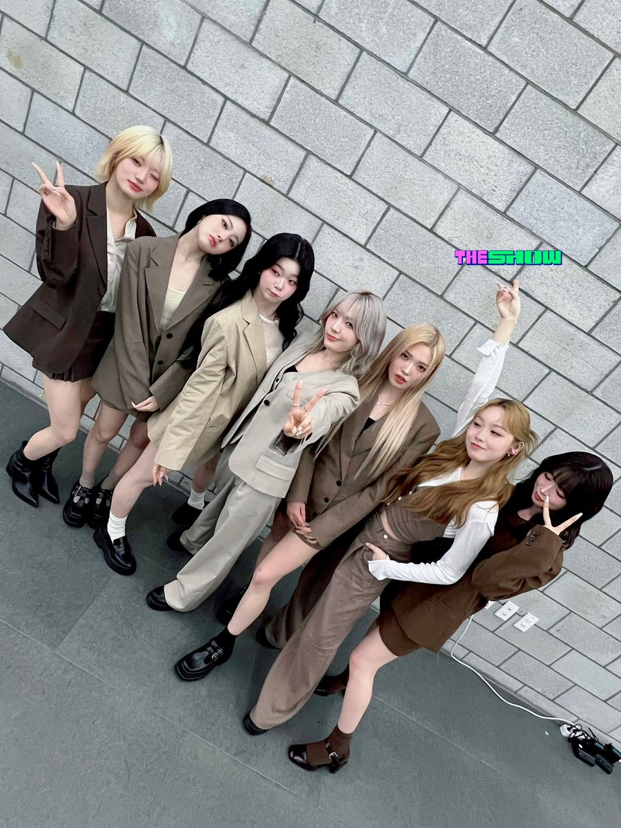 theshow_offcl's tweet photo. 짱빌리가 가져온 사랑스러운 기억사탕 무대 보면
#더쇼 는 그냥 사르르 녹을 수밖에 없는 거야..
누가 짱빌리 기억사탕 건들면
더쇼는 아르릉-`д´- 할 수밖에 없는 거야
울 짱빌리 일곱명의 짱고양이들 미모 보면 
더쇼는 눈물을 또르르‧⁺◟( ಥ ·̫ ಥ ) 흘릴 수밖에 없는 거야..

그럼 이제 짱빌리 무대 보러 우르르 가보자고 ჱ̒ ｰ̀֊ｰ́ )
(짱빌리 능력치 차력쇼 #trampoline 무대까지 놓치지 말아요)

#Billlie #기억사탕 @Billlieofficial