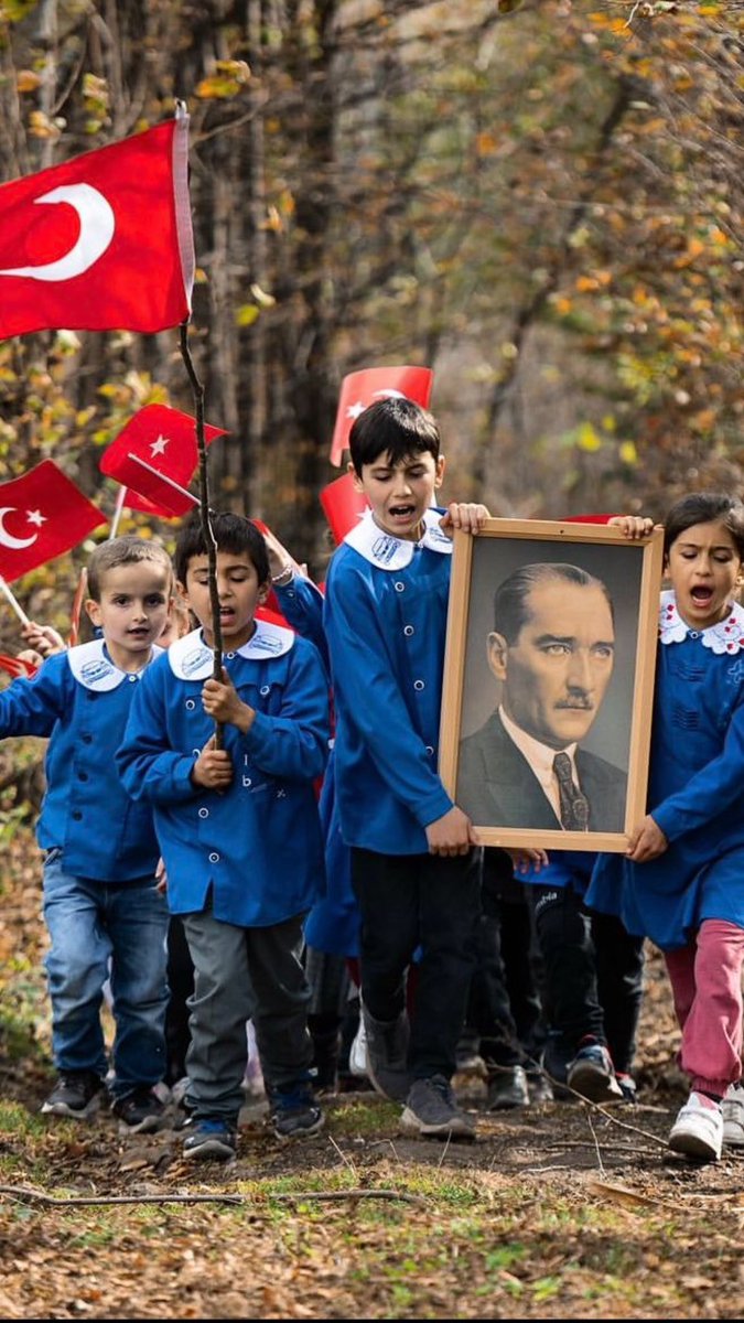 Cumhuriyet 101 yaşında…
Dün Bugün Yarın ve Daima 🇹🇷