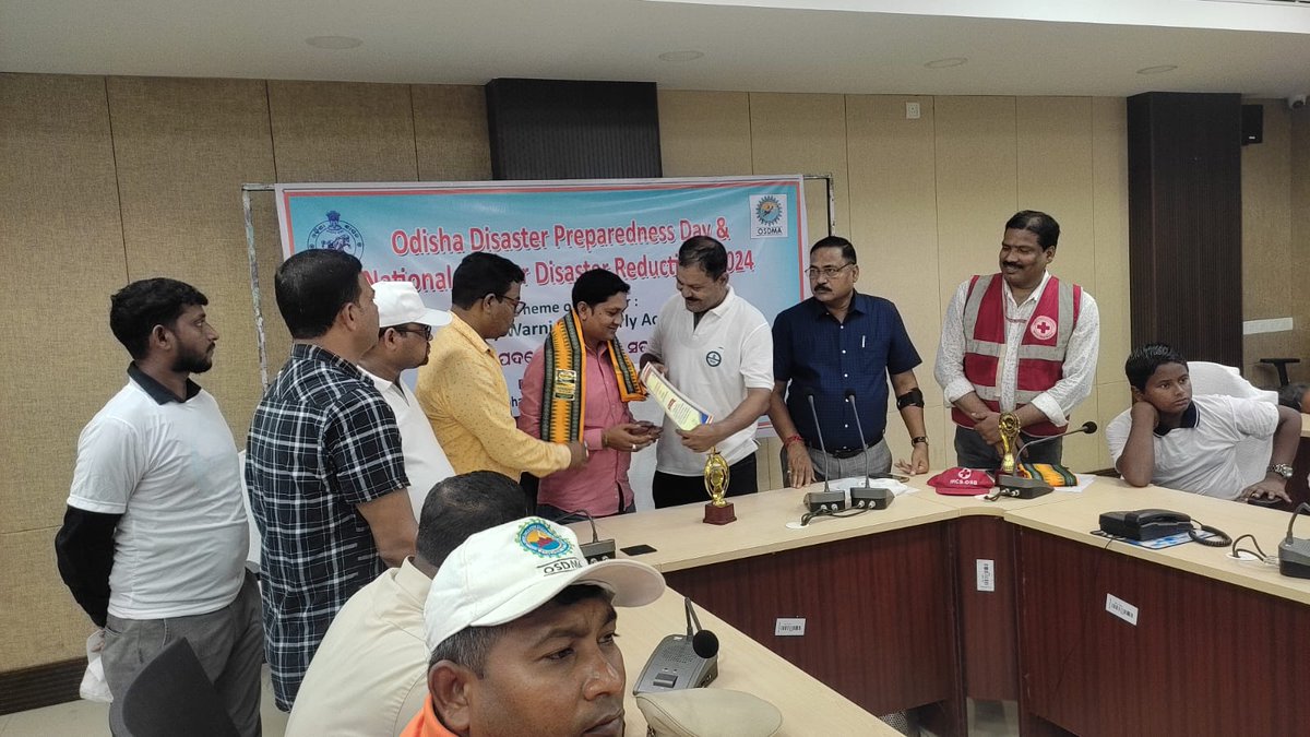 Dist Emergency Operation Centre,Boudh tweet media