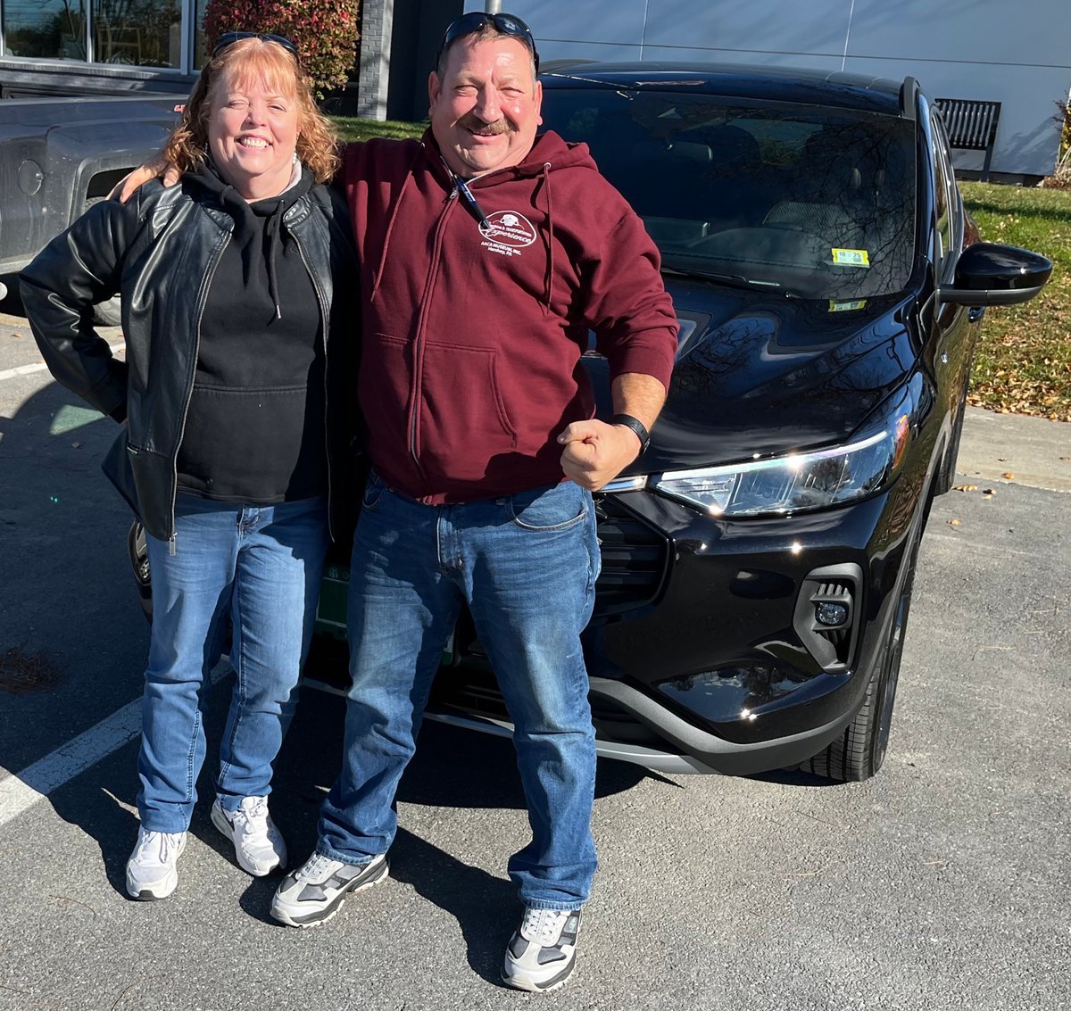 HeritageVT's tweet photo. Happy #NewCarDay to Holly &amp; Roddy! They were excited to be taking home this fantastic 2025 @Ford Escape, picked out with some help with Charlie Moriarty - Congrats!

Learn more about Charlie &amp; check out his reviews on @DealerRater: https://t.co/KRCW4wiyNf

#Ford #HTeam https://t.co/bS1zps9yc9