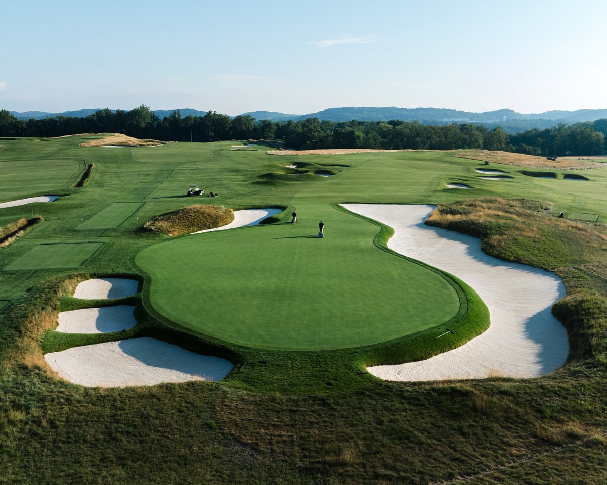 fried_egg_golf's tweet image. At Oakmont, firm and fast is a way of life.

The second episode of our All Grass Is Local series dives into daily life of the Oakmont turf team and how they create championship conditions year-round. Presented by @ToroGolf.

Available now on YouTube: youtube.com/watch?v=pUllQh…