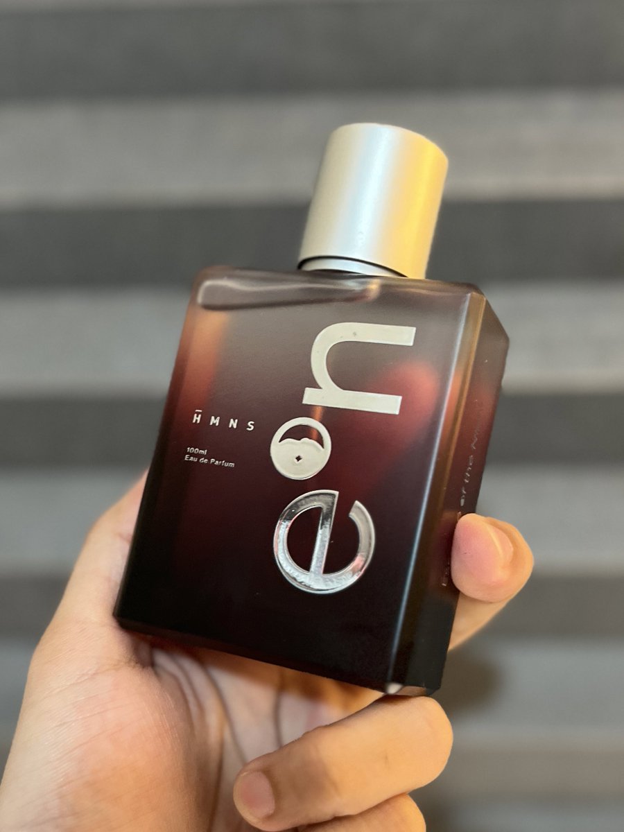 BanyuSadewa's tweet photo. Dari series parfum nya HMNS ini, kamu #TeamEoN atau #TeamEoS? https://t.co/UrNmlnemF2