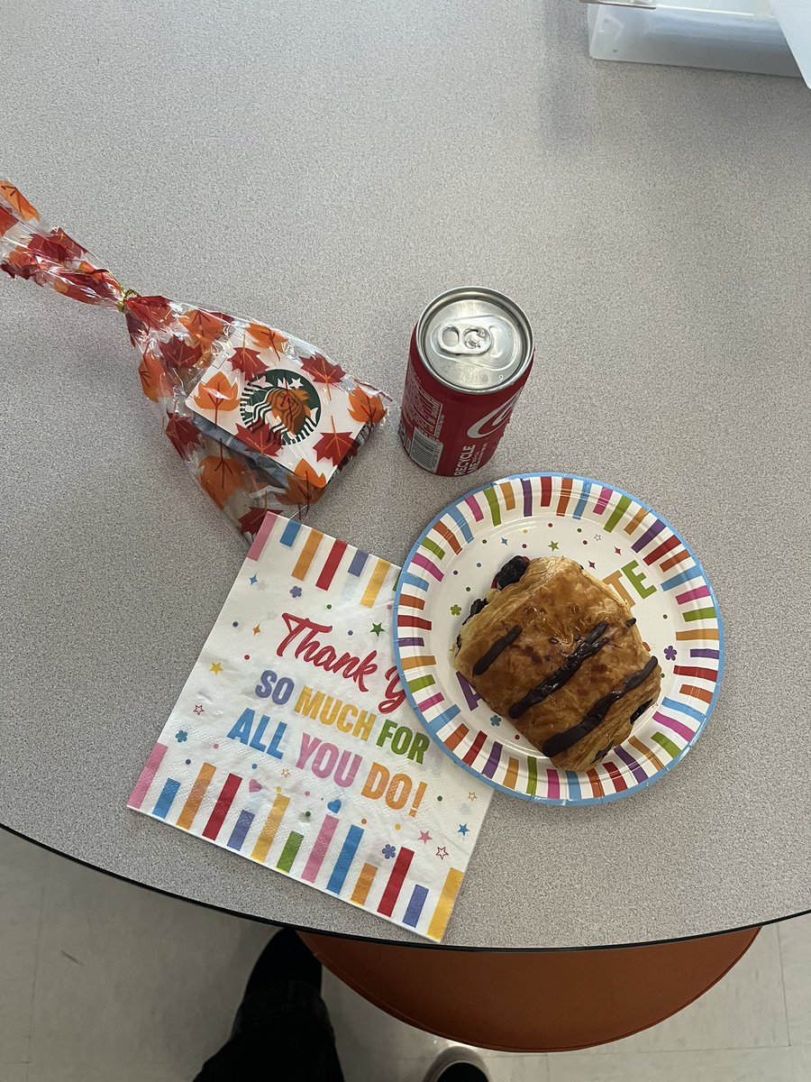 Thank you <a href="/WaxpoolPTA/">Waxpool PTA</a>  for the yummy treats. We appreciate you too! 💙🧡