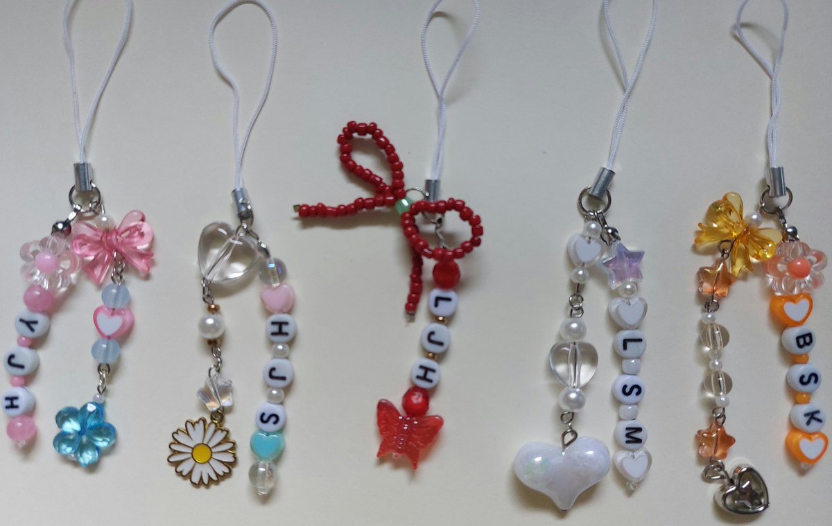 nini_creates's tweet photo. SVT Inspired Keyrings

🏷 seventeen phone charms keyring beads ph https://t.co/YshR96PZML