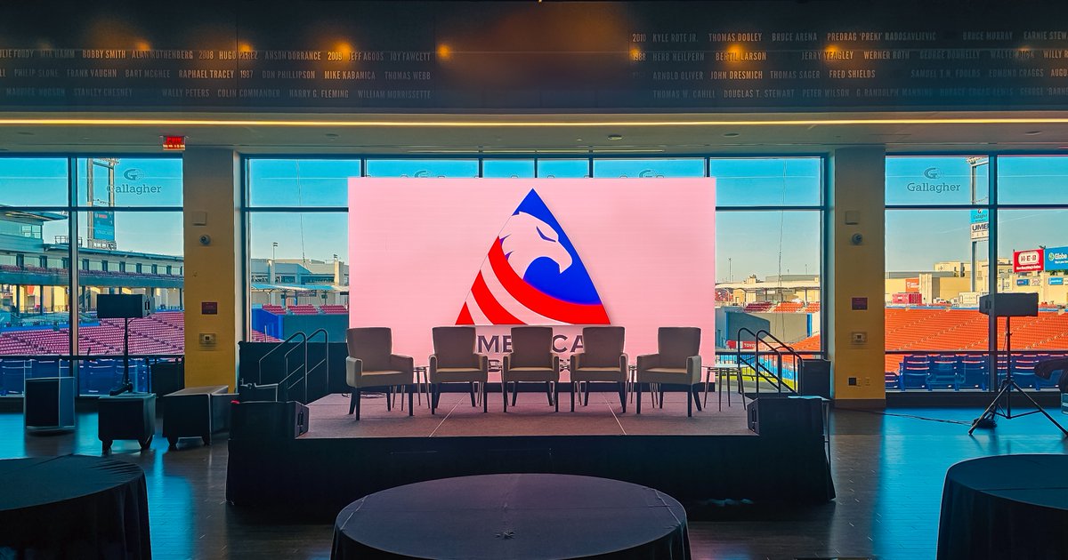 AmericanAV_'s tweet image. BTS of the AAV crew setting up for another big event! 🎥💡 From the design to LED screens, it’s all about teamwork to make it happen. Proud to be part of spaces where ideas come to life and real connections happen.
#BTS #AVCrew #EventSetup #CorporateEvents #AmericanAudioVisual