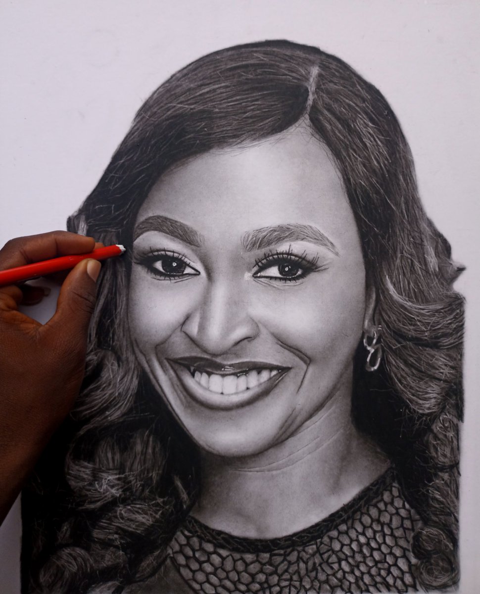 flowzpam's tweet photo. @PeterObi Very unserious set of people dey this government 
While we're here, Pleaseeee repost my pencil drawing 🙏♥️ https://t.co/ja0a02Ky3i