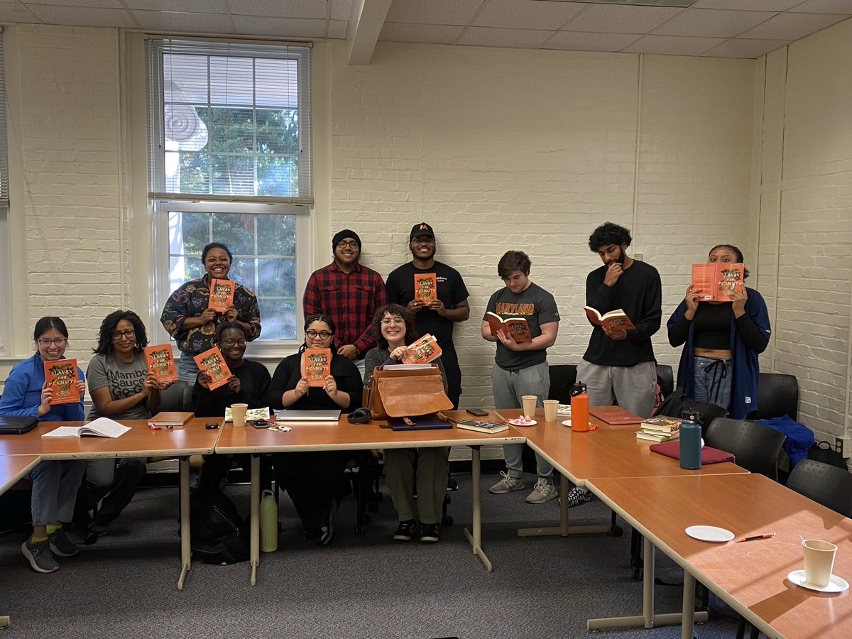 jayson m porter (@roguechieftan) on Twitter photo Our Plants & Diaspora class really enjoyed reading the James Beard Award and Harriet Tubman Prize winning Slaves for Peanuts (2022) and engaging with its incredible author, Jori Lewis. Thank you for sharing time and insight with us <a href="/jorilewis/">Jori Lewis</a>!! Our Plants & Diaspora class really enjoyed reading the James Beard Award and Harriet Tubman Prize winning Slaves for Peanuts (2022) and engaging with its incredible author, Jori Lewis. Thank you for sharing time and insight with us <a href="/jorilewis/">Jori Lewis</a>!!
