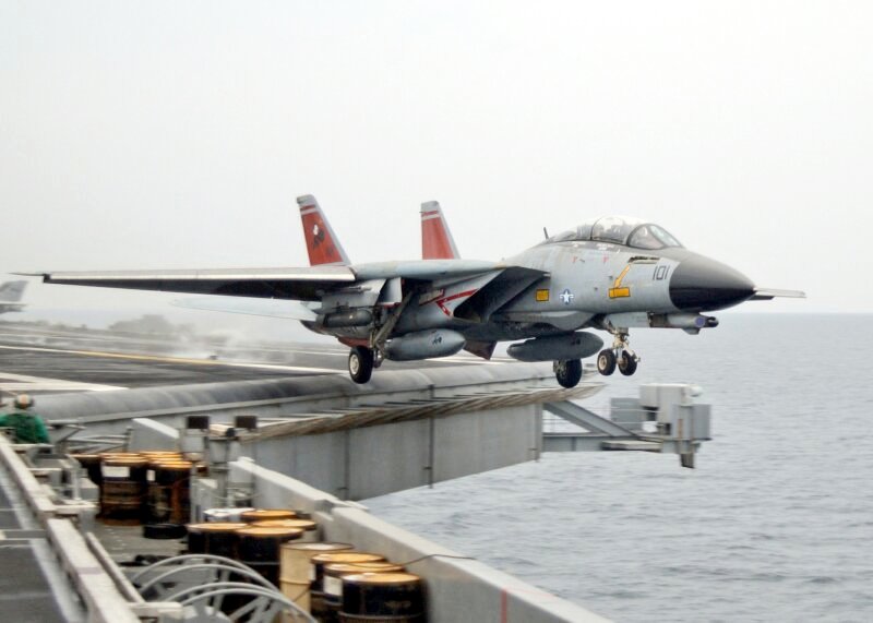FlMichele69's tweet photo. #tomcattuesday
#F14Tomcat VF31 Tomcatters
📷 1 November 2002 #USSAbrahamLincoln CVN72 #OperationEnduringFreedom
@USNavy 🇺🇸 https://t.co/KroV2deh65