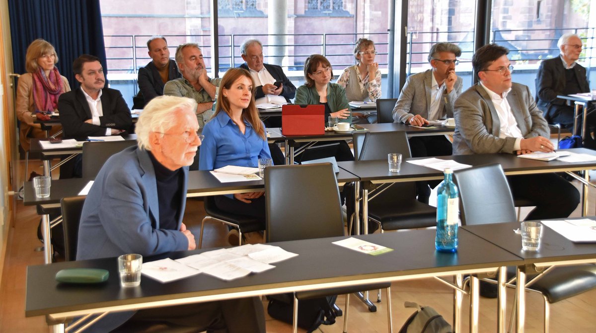 Globethics (@globethics) on Twitter photo At the recent Interreligiöses Netzwerk Deutschland conference in Frankfurt, faith leaders and experts discussed the challenges to interfaith dialogue in today's polarised world. 👇🧵
<a href="/CoexisterDE/">Coexister Germany</a> <a href="/religions4peace/">Religions for Peace</a> <a href="/PaRDSecretariat/">Int.Partnership Religion & Sustainable Development</a> At the recent Interreligiöses Netzwerk Deutschland conference in Frankfurt, faith leaders and experts discussed the challenges to interfaith dialogue in today's polarised world. 👇🧵
<a href="/CoexisterDE/">Coexister Germany</a> <a href="/religions4peace/">Religions for Peace</a> <a href="/PaRDSecretariat/">Int.Partnership Religion & Sustainable Development</a>