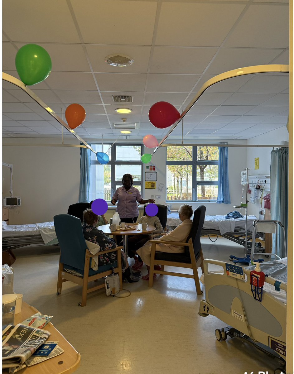 UHCW_REACT's tweet photo. The tea party is in full swing on AFU! The ladies were enjoying each others company, listening to music and enjoying tea&cake #frailtycare #preventdeconditioning https://t.co/HkQiQl7Kkg