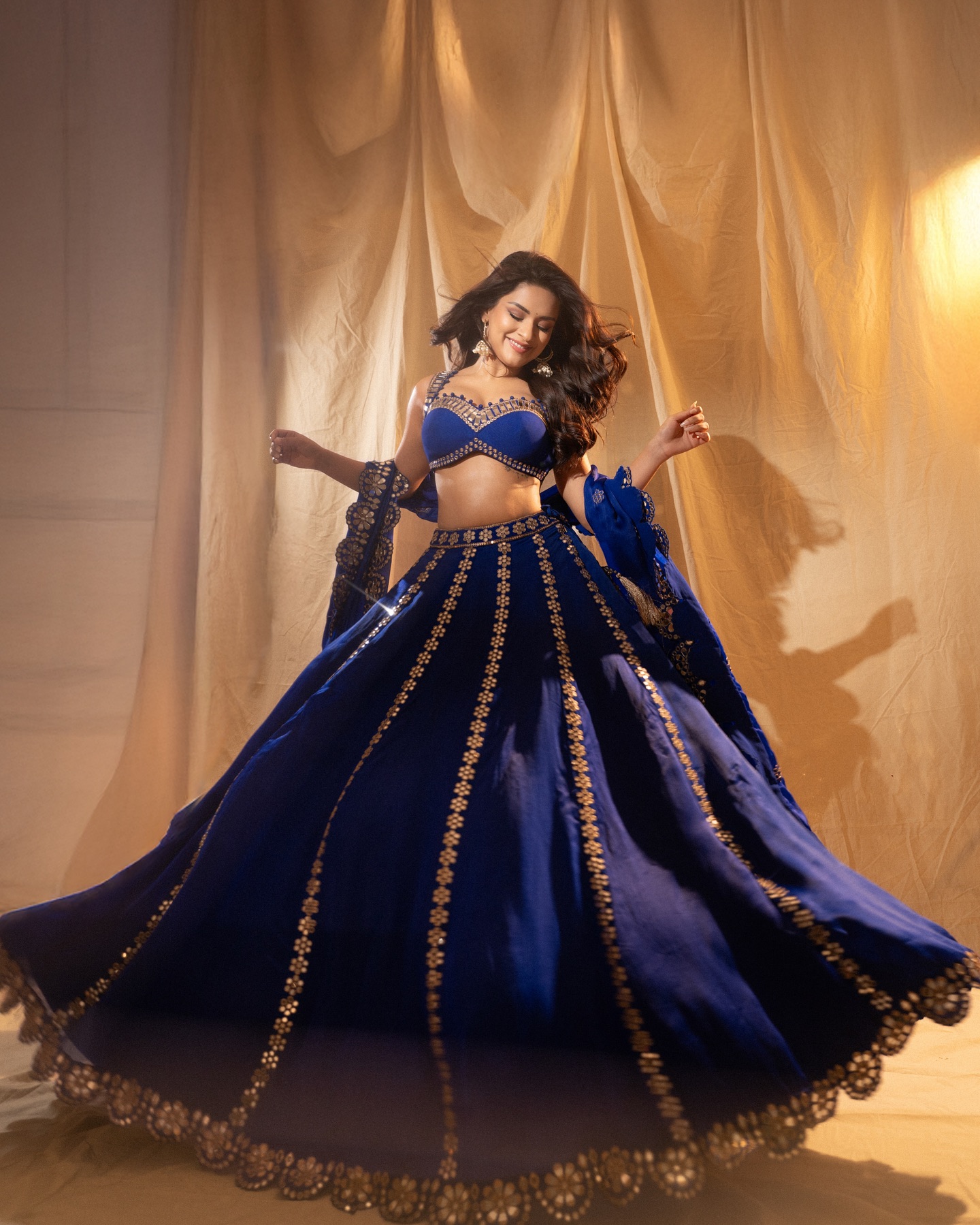 GbD4FBUXAAAwWC2?format=jpg&name=large