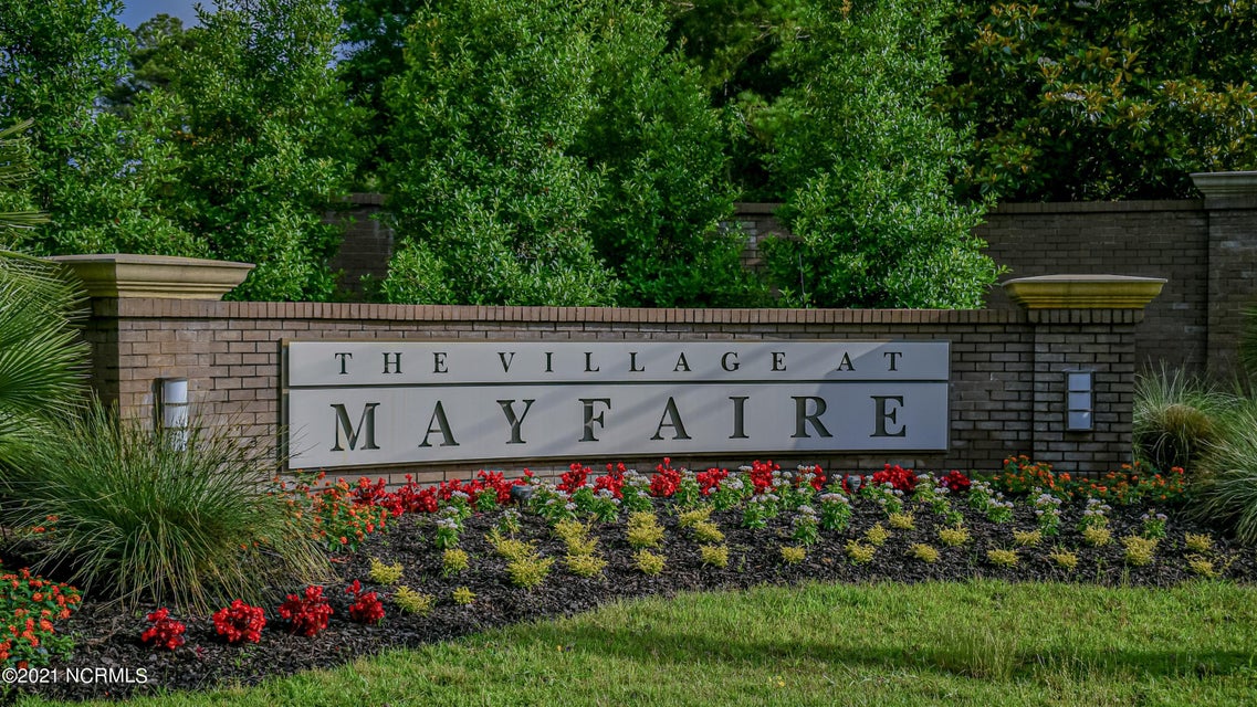 We are excited to present an Open House Event, Sunday, November 3, 2024 from 2pm-4pm. Stop by, tour five units, talk with the agents, and see why The Village at Mayfaire is the right fit for you! Click the link below for more information:

smithrealtygroupnc.com/d8rbqhsj