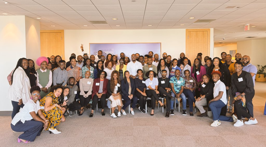 natblackpostdoc's tweet image. The NBPA Leadership Symposium brought together 70+ Black postdocs for 3 unforgettable days of networking, leadership skill building, and scientific exchange.

This community of future faculty &amp;amp; independent researchers is truly inspiring❤️‍🔥

🙏🏾@SimonsFdn for sponsoring us!