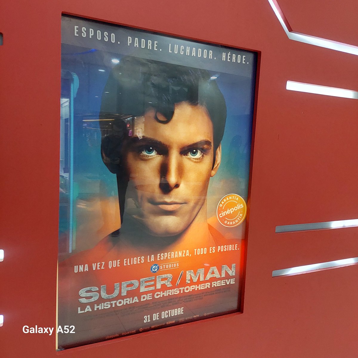 Ayer se vio #SuperMan: La Historia de #ChristopherReeve
Y vaya que lloramos.. no se pueden perder este documental que logra visibilizar al héroe y al humano. 

 <a href="/MasQueCineLatam/">Más Que Cine Latam</a> y <a href="/Cinepolis/">Cinépolis</a> gracias por una experiencia muy conmovedora y con un gran mensaje. 
🧝🏻‍♀️