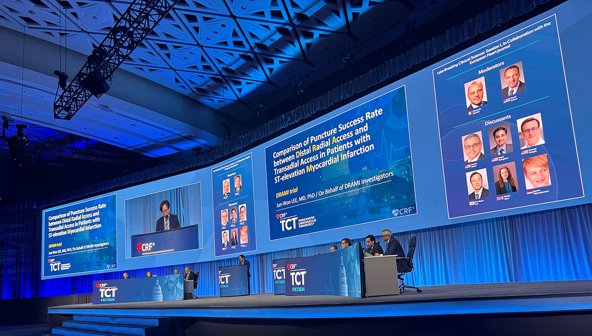 TCTMD (@tctmd) on Twitter photo DRAMI: No Clear Winner for Distal vs Traditional Radial Access in STEMI dlvr.it/TFrVNQ DRAMI: No Clear Winner for Distal vs Traditional Radial Access in STEMI dlvr.it/TFrVNQ