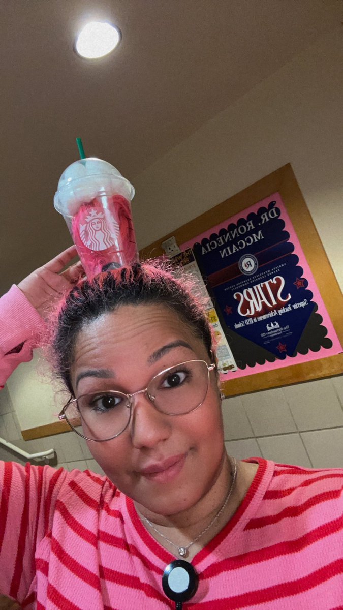 Did I succeed <a href="/RichardsonISD/">Richardson ISD</a> ?! 💁🏻‍♀️ 

#CrazyHairDay #CrazyHatDay #Starbucks #Strawberry #Frappè #RISD #TMSSA #RISDBeTheOne #RISDGreatness #RedRibbonWeek