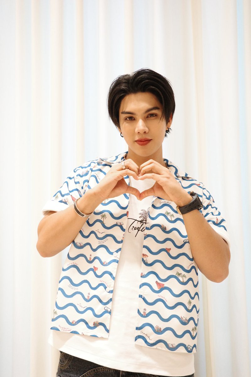 MemindyOfficial's tweet photo. ขอบคุณทาง Etvos ที่ชวนฟอร์ดมาทำกิจกรรมสนุกๆ ใน Etvos Exclusive Live กับ “ฟอร์ด ฐิติพงศ์” วันนี้ ✨

FORT ETVOS LAZLIVE
#etvosthXFort https://t.co/4UFLbJOZSH