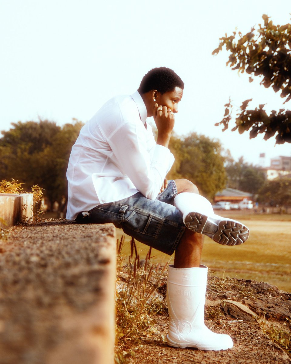 bigstargrav's tweet photo. ‘From This Day Forward’ - Out now 📀

🔗: https://t.co/5omhWVRgKs

#FTDF🌅 https://t.co/Hli1TgP9QD
