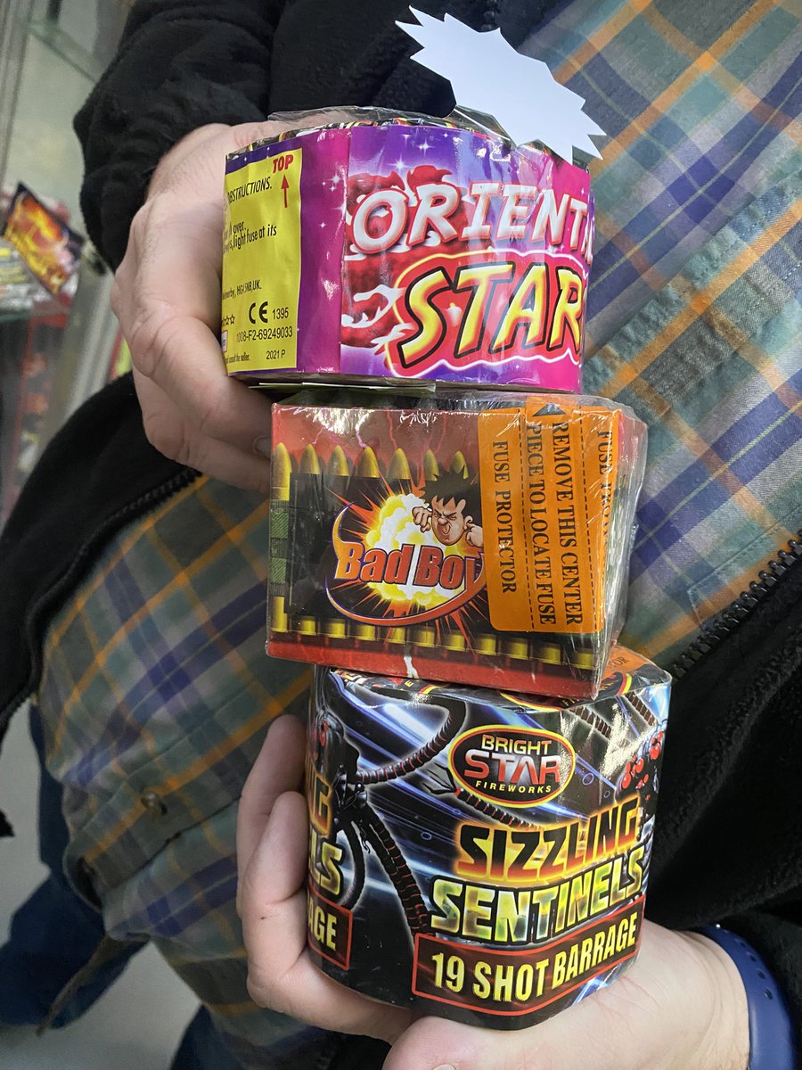 montgomerynurs's tweet photo. We’ve lots of fire works for sale including licence free boxes which are great for small children as there aren’t large bangs of them. 

We are a fully licensed supplier of fireworks 🎆 https://t.co/Lewa222I6K