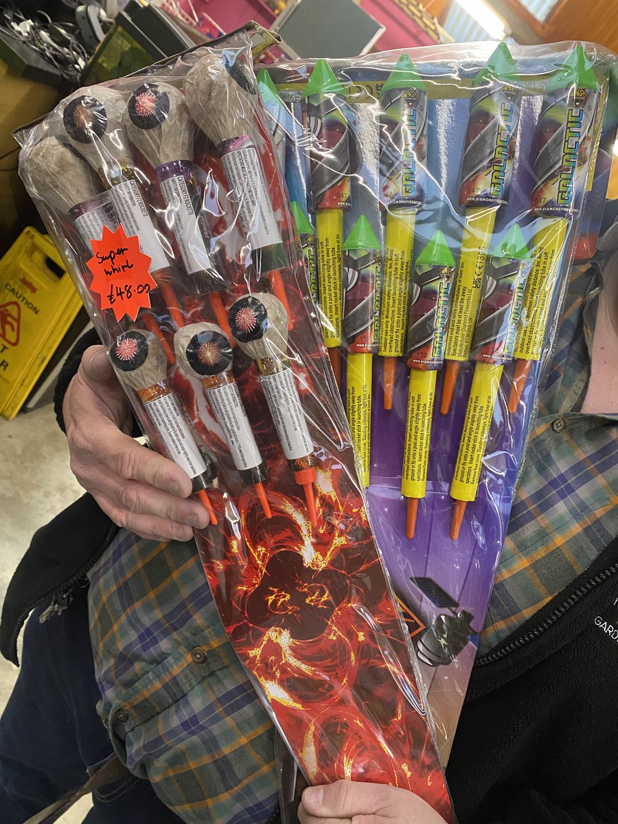 montgomerynurs's tweet photo. We’ve lots of fire works for sale including licence free boxes which are great for small children as there aren’t large bangs of them. 

We are a fully licensed supplier of fireworks 🎆 https://t.co/Lewa222I6K