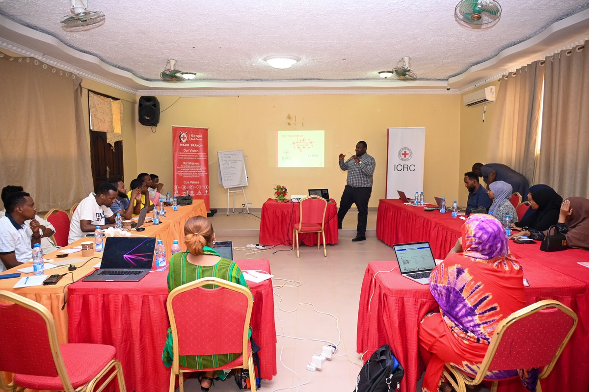 ICRC_Nairobi's tweet photo. Strengthening humanitarian reporting! 

Alongside @KenyaRedCross, we engaged with journalists from Wajir, Kenya. We dove into ICRC’s mission and equipping them with skills to responsibly integrate humanitarian content into their reporting. #MediaTraining #HumanitarianReporting https://t.co/la9Arba3Qm