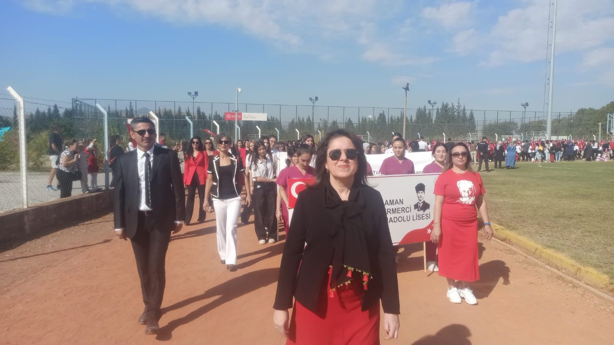AdileMtal's tweet photo. 29 Ekim Cumhuriyet Bayramımızın 101. Yıl Dönümü Kutlu olsun. 🇹🇷🇹🇷🇹🇷 @tcmeb @emrecay55 @mugla_mem @TanerSen_Dlmn @DlmMem https://t.co/F49IrNVcaa