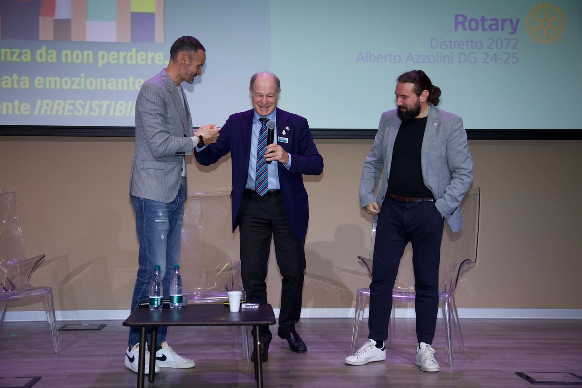 AssGSintini's tweet photo. Il 26 ottobre a Bologna con il Rotary distretto 2072, Jack Sintini e Stefano Rossi hanno parlato di importanti argomenti scopri quali👇
https://t.co/PWQiLfAhw4 
#rotary #eventi #efentibologna #prevenzione #violenzadigenere #bologna #solidarietà #forzaecoraggio https://t.co/U0Rn0khz7L